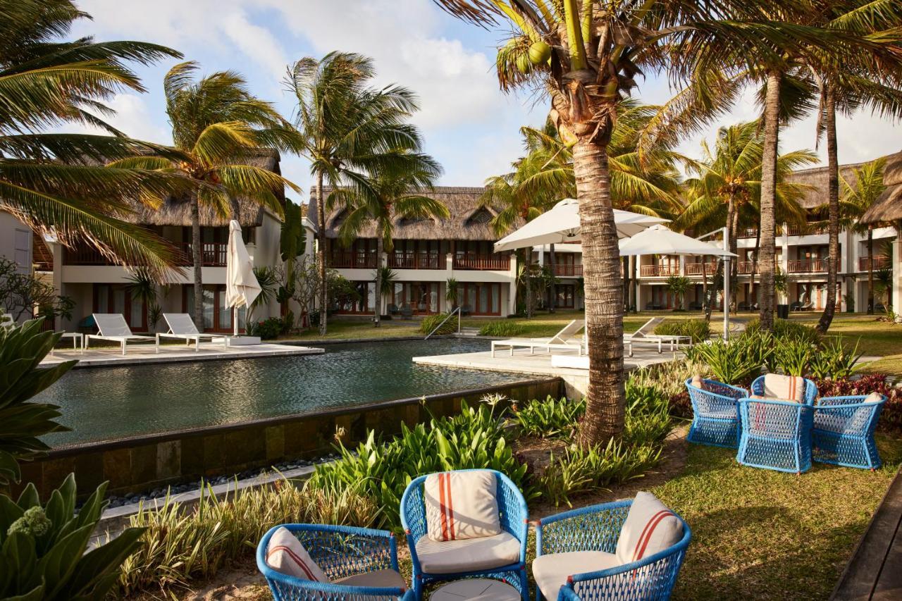 C Mauritius - All Inclusive Belle Mare Esterno foto The resort's pool