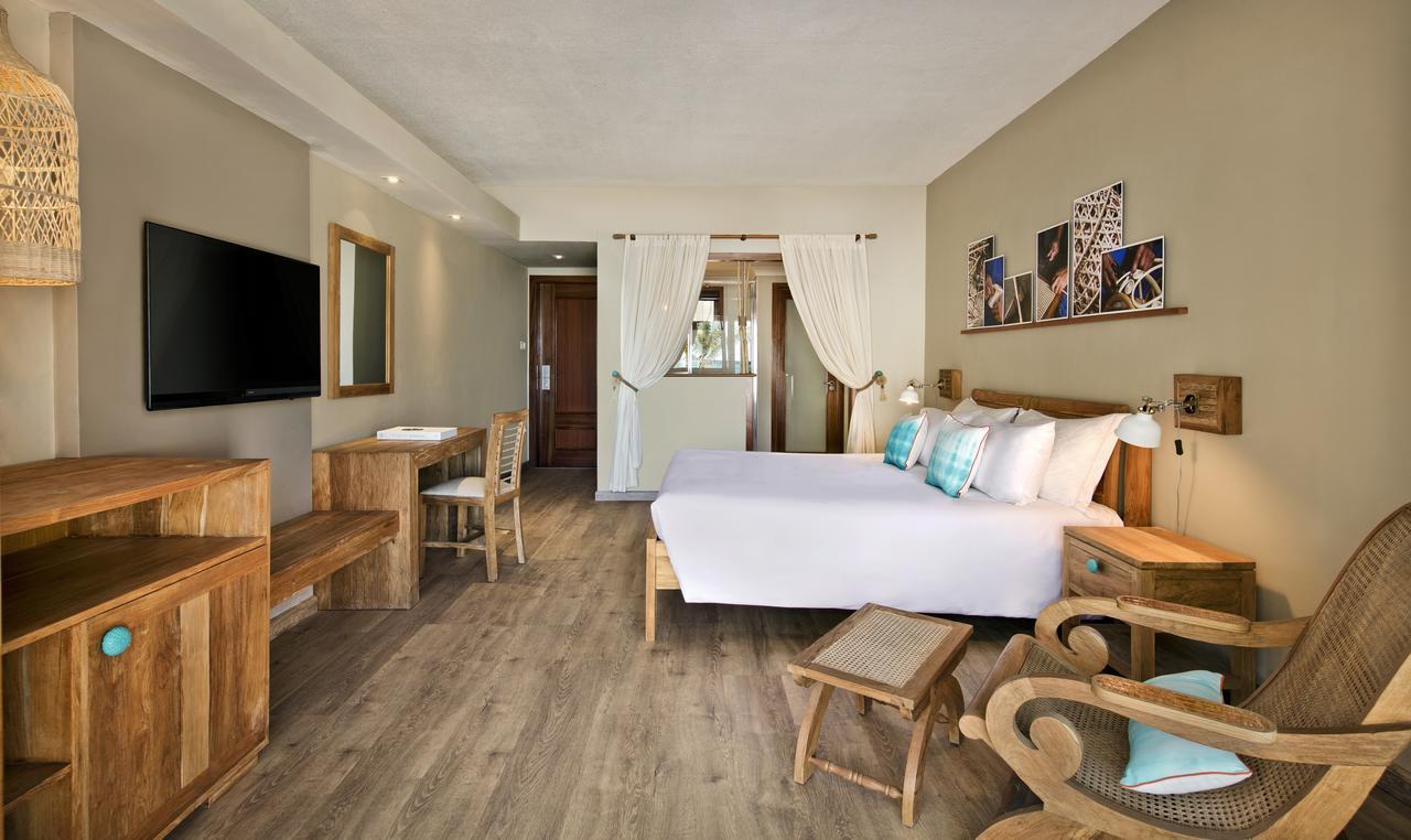 C Mauritius - All Inclusive Belle Mare Esterno foto Deluxe Room